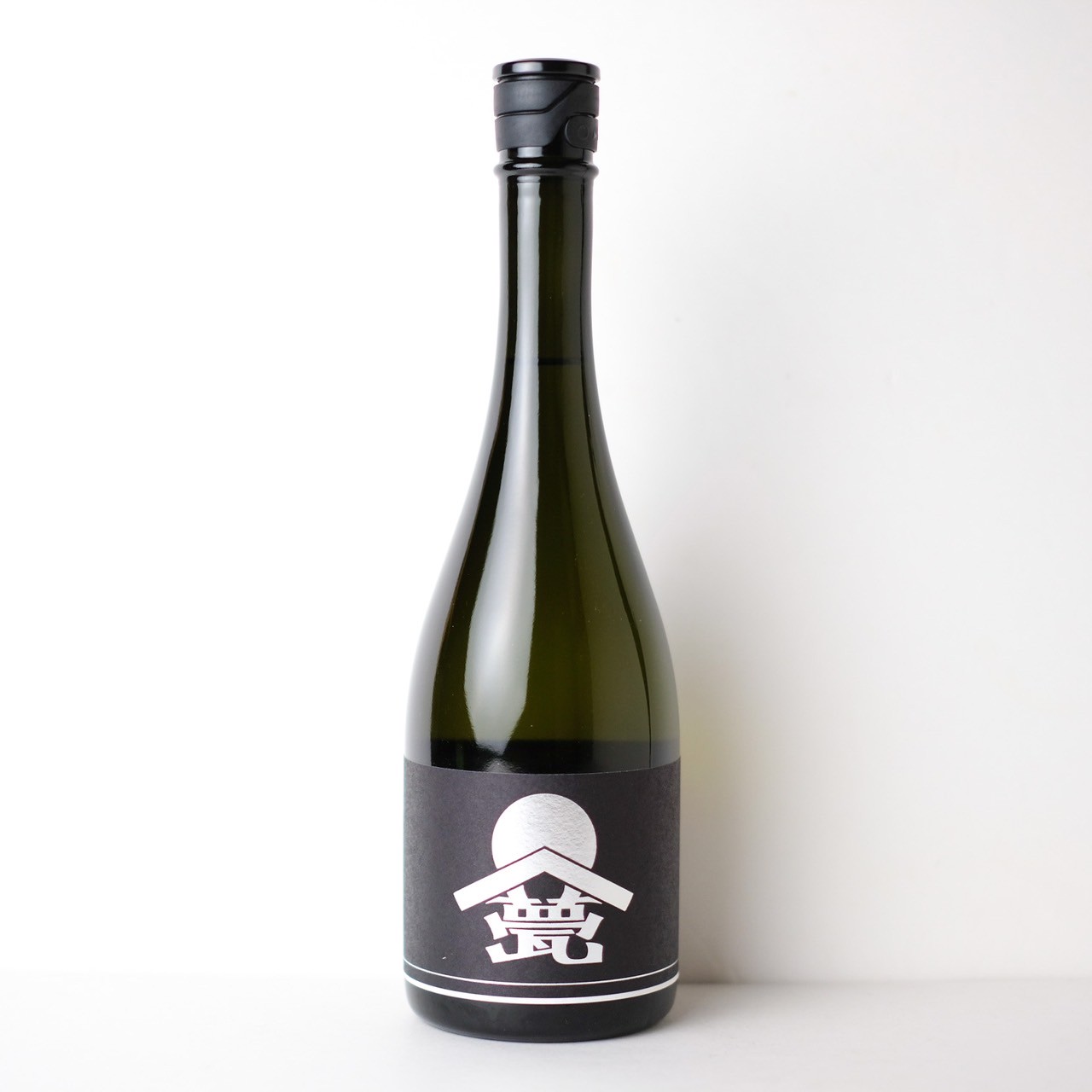 甍［銀・黒］無濾過生原酒 金紋錦【クール便】